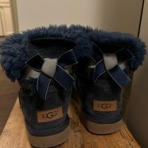 UGG Bailey Bow Boot Navy Blue Size 6